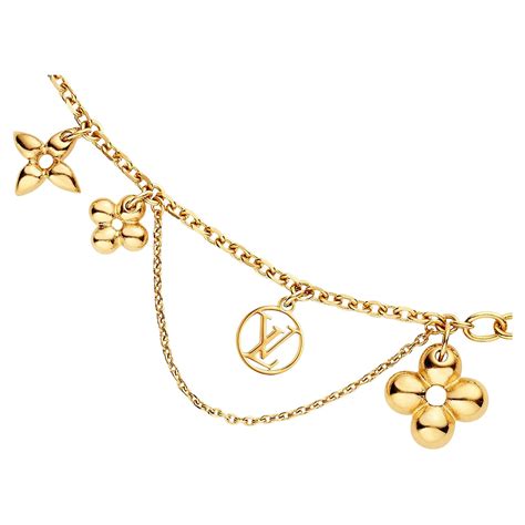 LOUIS VUITTON Blooming Supple Necklace.